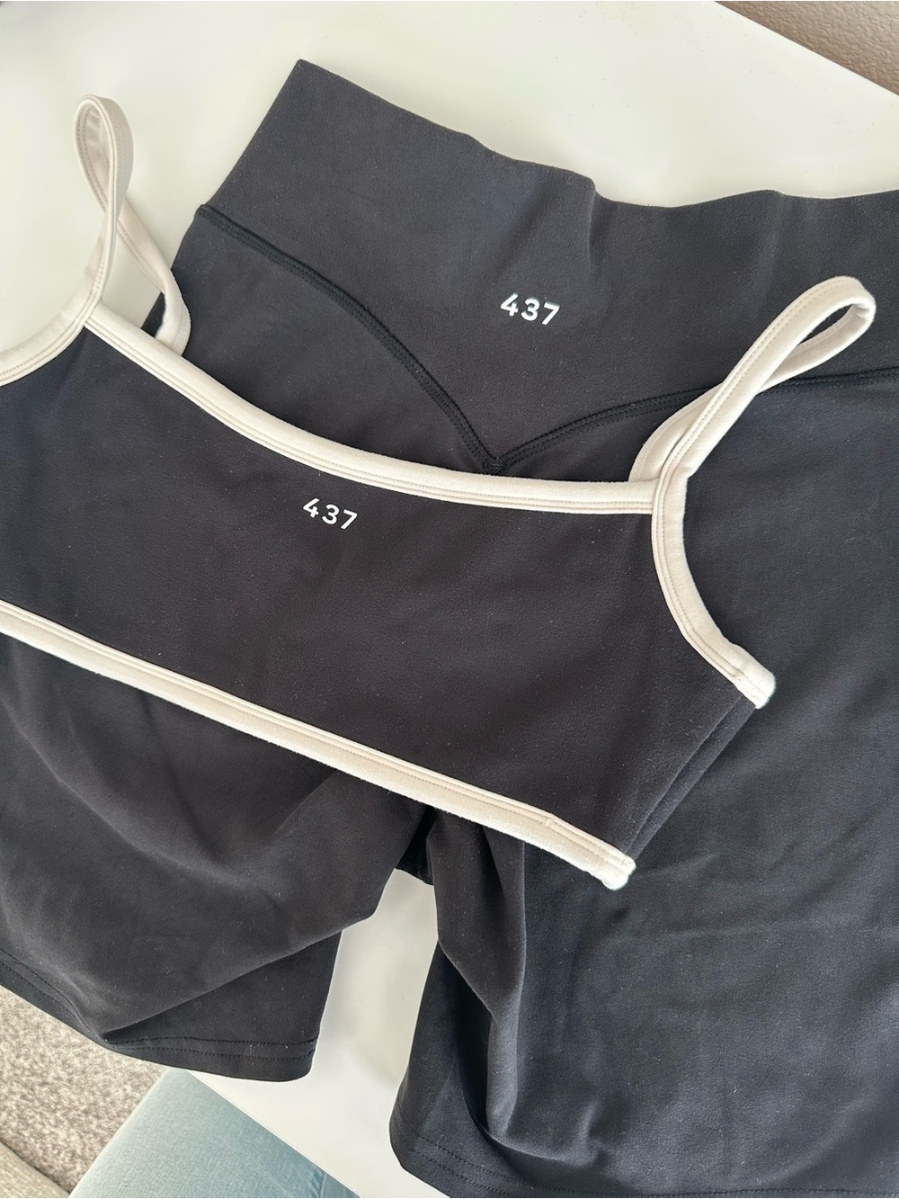 437 THE MICRO BRA in black and cream and THE V SHORT in black set